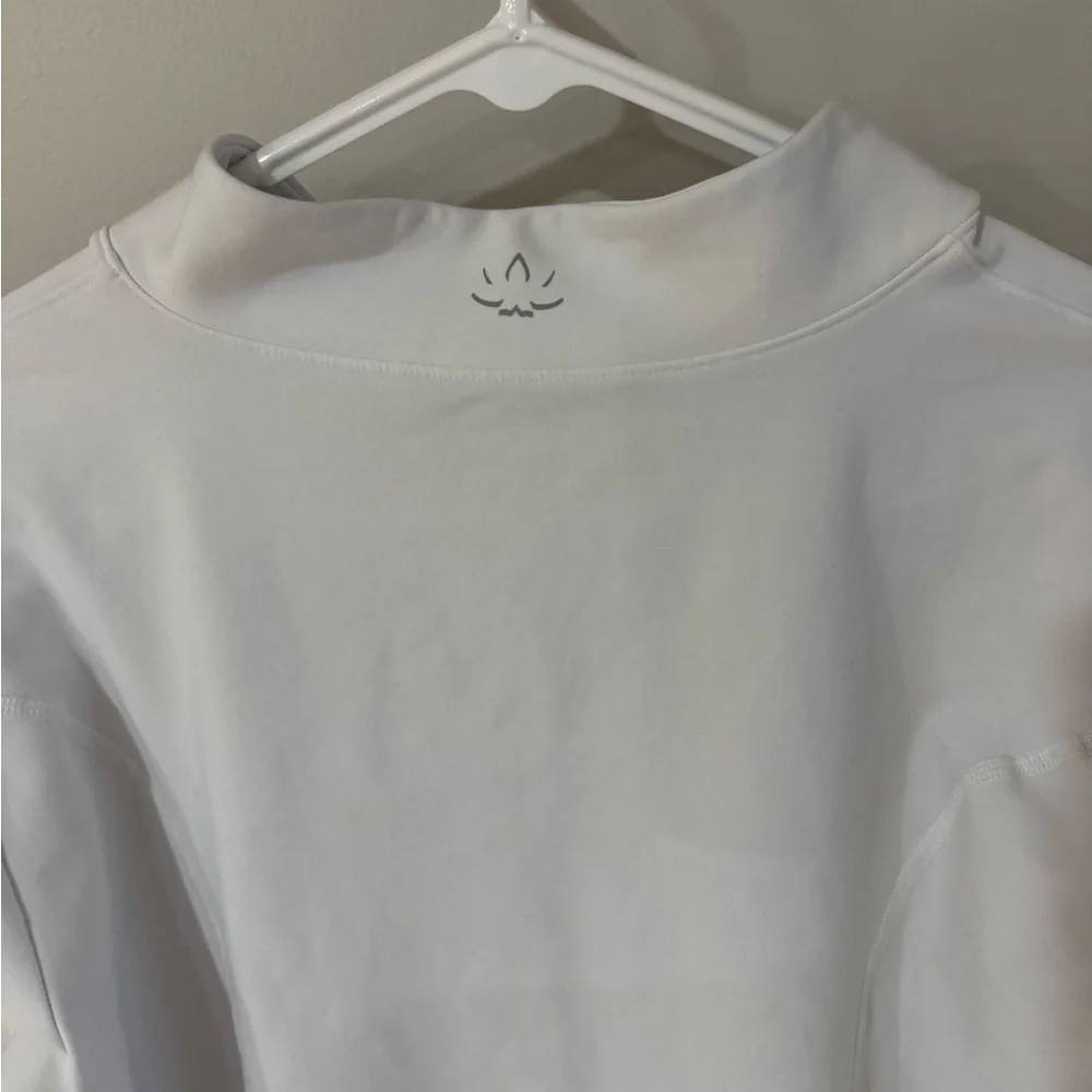 Beyond Yoga On The Go Mock Neck Sweatshirt - Cloud White - Size Extra Large XL